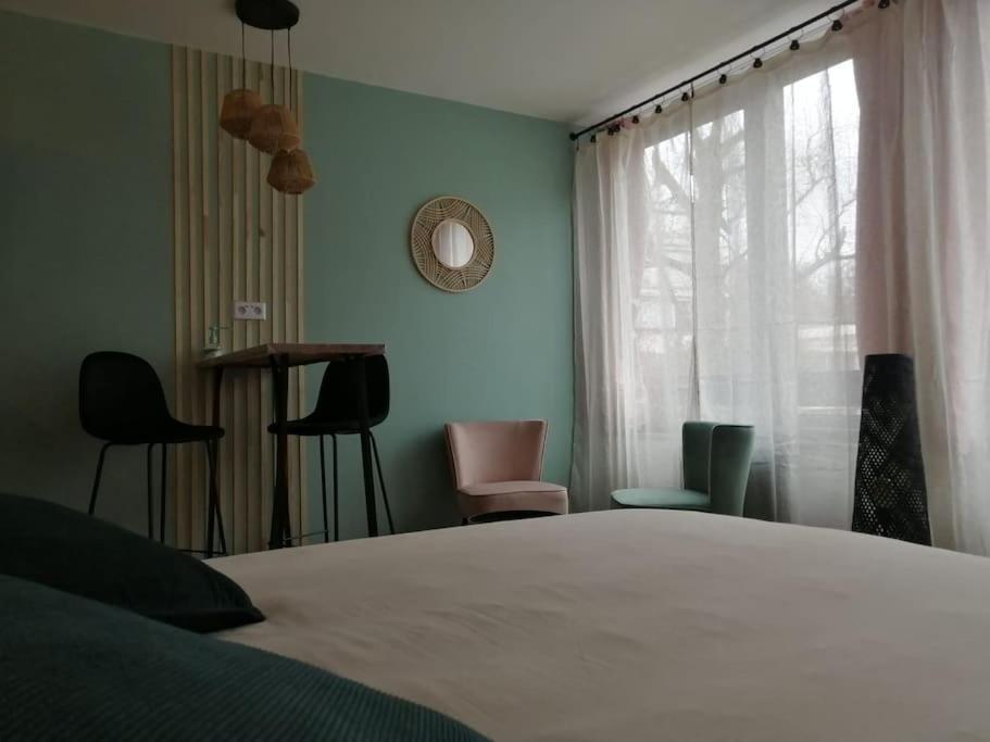 Neuf - Parking - 3 Epis Proche Apartment *